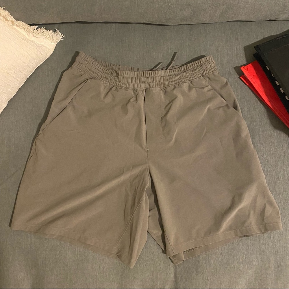 Lululemon Pace Breaker Linerless Short 7”